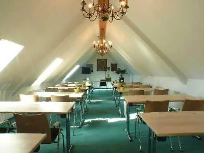 Alpinpark Hotell 4*
