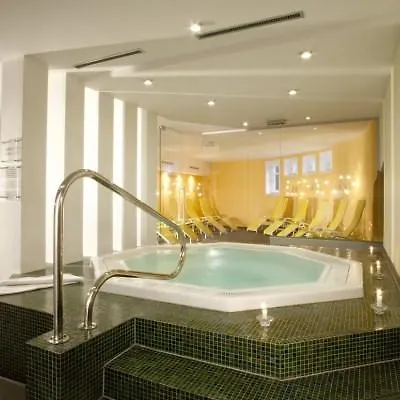 Hotell Alpinpark Innsbruck