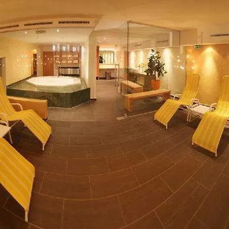 호텔 Alpinpark 4*